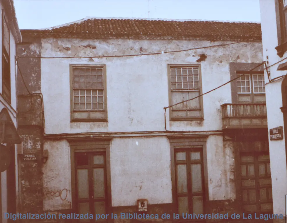 Calle Pérez Volcán